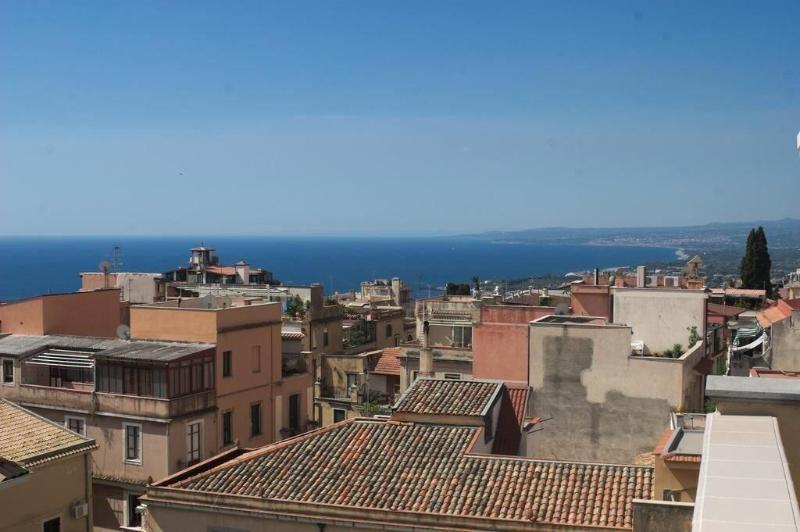 Casa Turrisi Bed & Breakfast Taormina Bagian luar foto