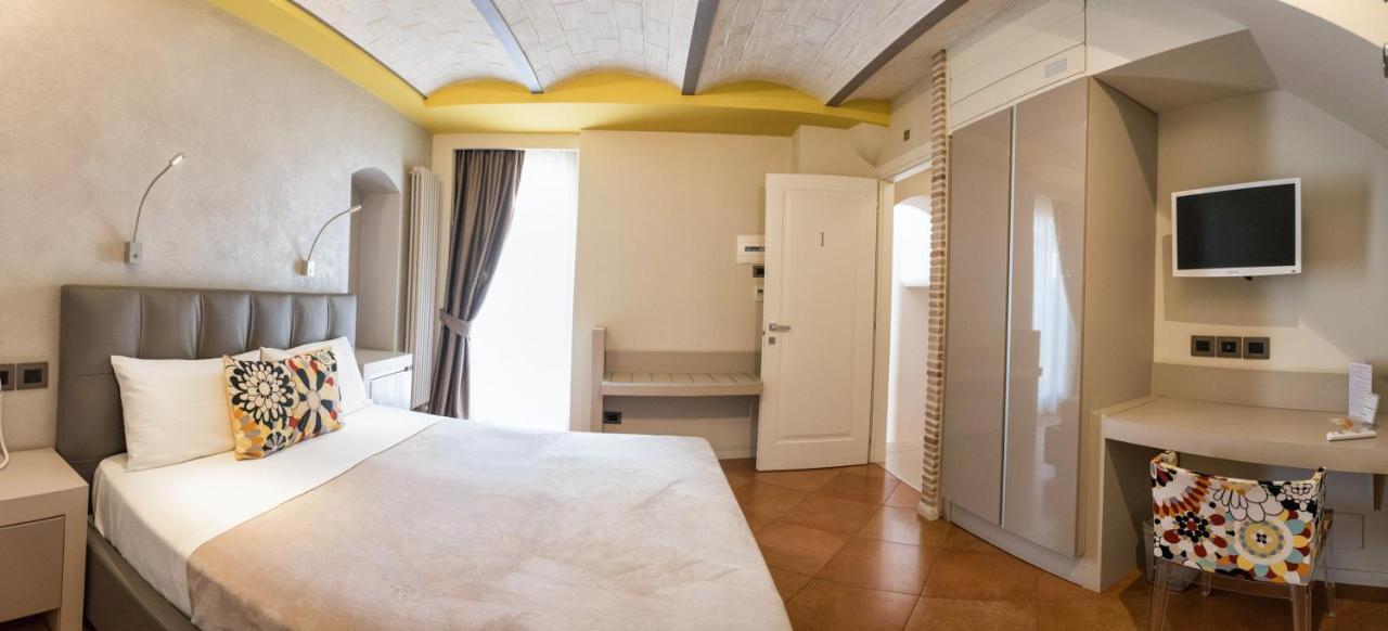 Casa Turrisi Bed & Breakfast Taormina Bagian luar foto